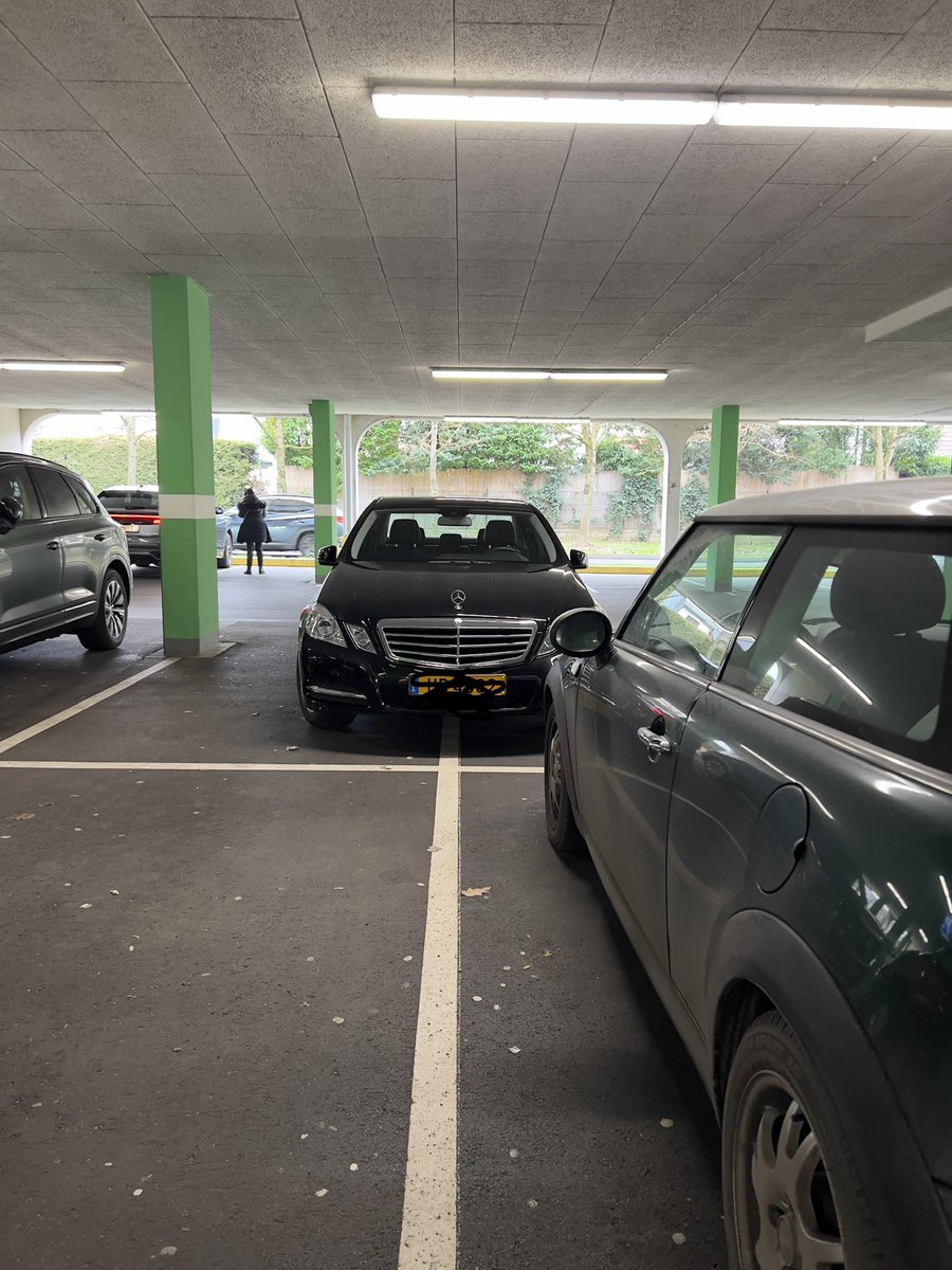 pakal_org's tweet photo. Luxembourgish way of life on #catcus #ingelgorf parking … https://t.co/hA9b9xIebM