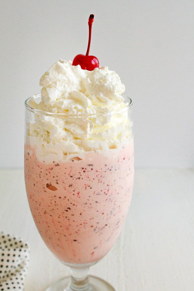 LUSTFORFLOUR's tweet photo. ㅤㅤㅤㅤ
ㅤㅤ❘❙❚  𝐋𝐔𝐒𝐓 𝐅𝐎𝐑 𝐅𝐋𝐎𝐔𝐑 一 🍧
ㅤㅤto : @d_avidite
ㅤㅤ╰  Blueberry cheesecake &amp; Peppermint milkshake.

ㅤㅤHappy Valentine's Day, my dear. I love you. 
ㅤㅤ一 ZRF.
ㅤㅤ https://t.co/Ve5S5Q8X0R