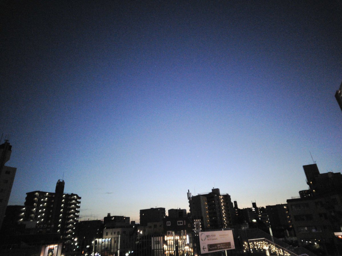 Photo_hiyo's tweet photo. 少しずつ、慣れていけたらいいなのカメラ https://t.co/0GPvme4vRe