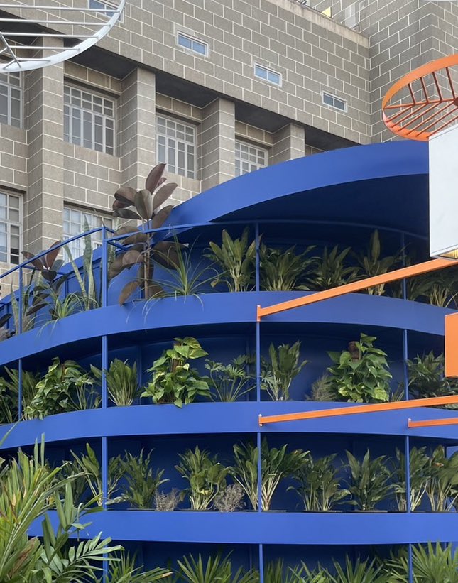 DefPointS's tweet image. เห็นสีแล้วคิดถึงซึงยอนเนอะ💙🧡

#BKKDW2023
#BangkokDesignWeek2023