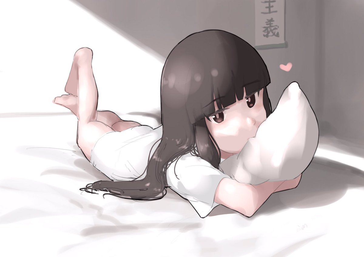 #みなさん2年前の今頃はどんな絵描いてましたか

もう2年前……
艦これを描いてました 