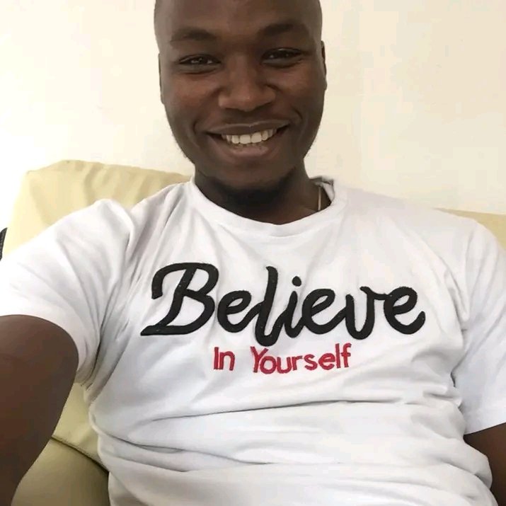 steveloicsteve's tweet photo. #NouvellePhotoDeProfil https://t.co/Th9FSSGL7e