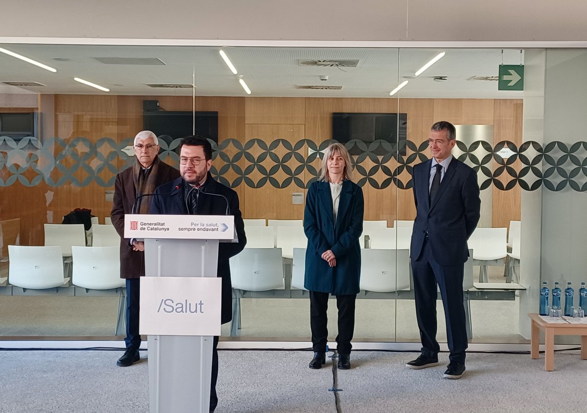hggranollers's tweet photo. Conclou la visita a l'edifici compacte amb els parlaments del president de @gencat, el conseller de @salutcat i l'alcaldessa de #Granollers.

Us recordem que avui de 16 a 19h, es realitzaran les portes obertes a la ciutadania de l'#EdificiCompacte a la ciutadania. https://t.co/y5V4k4two8