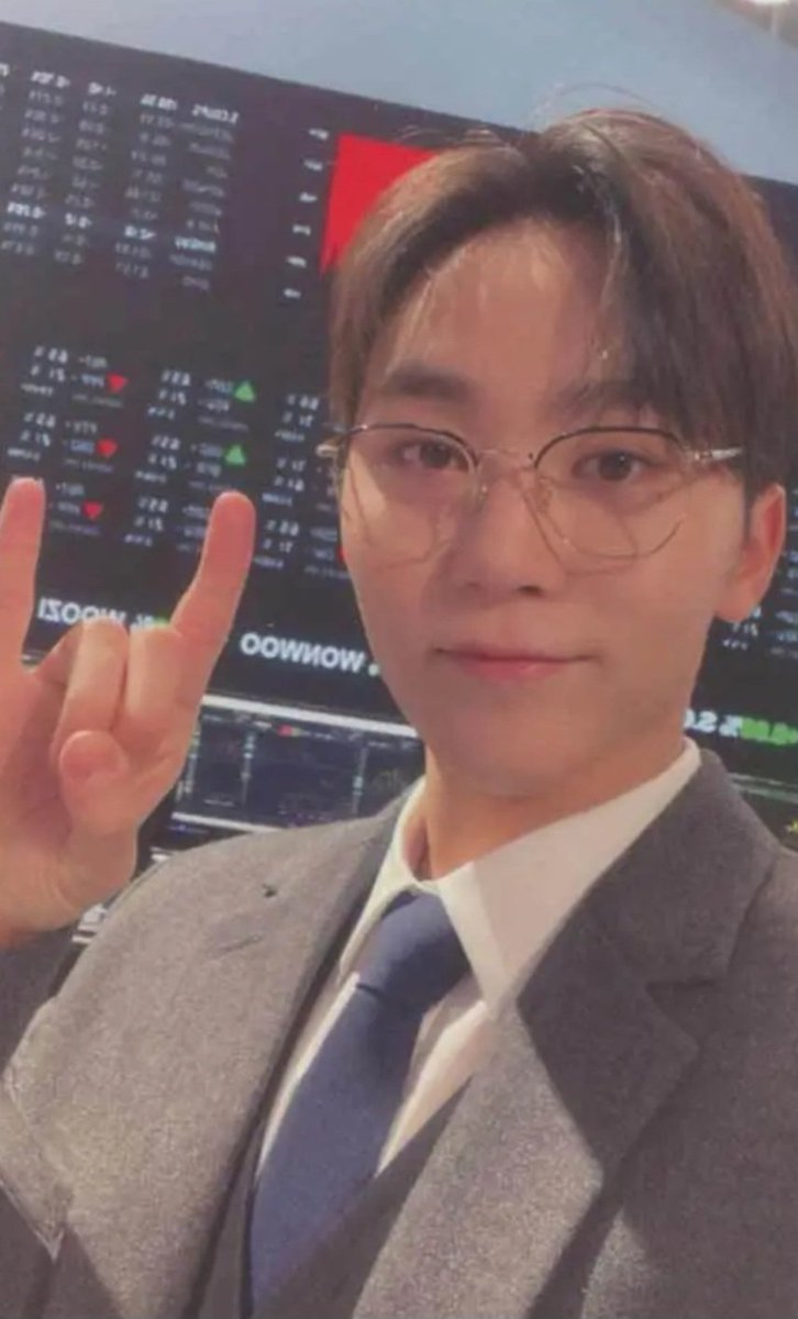 0304scan's tweet photo. Seungkwan Second Wind Photocard scan
Weverse ver

세븐틴 승관 부석순 포카 BSS BooSeokSoon https://t.co/CvDJtPLjwp