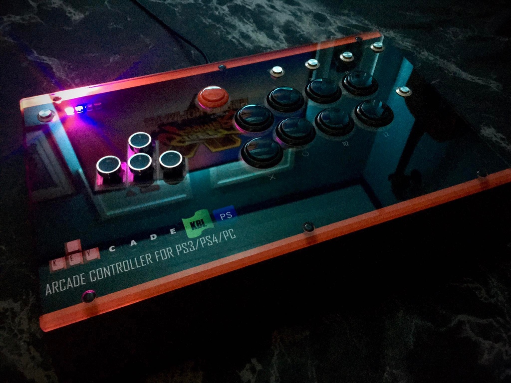 KeyCadeArcade's tweet image. Wow - look at what one of our clients did with his KeyCade controller. Some very nice customisation! Looks sweet!