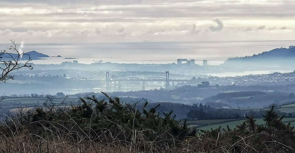 JillHurst14's tweet photo. Amazing to be able to see the Tamar Bridges from Kit Hill and be able to see the cars crossing #KitHill #VisitCornwall #tamarvalleyaonb https://t.co/awH2QGQhFg