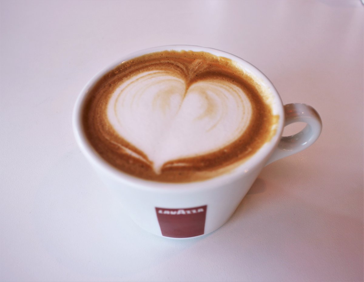 REDselfieMPLS's tweet image. We love coffee a latte.

Swing by Oui Bar + KTCHN at #RadissonREDMpls and pick up your favorite coffee drink in the name of #NationalLatteDay.

#downtownmpls #butfirstcoffee #mplsfoodies #eatdrinkdishmpls
