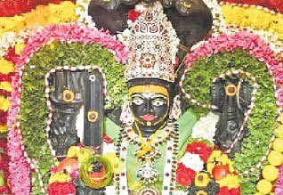 KalaForTemples's tweet photo. Krishnagiri Karumariamman temple Kumbabishekham #TempleTales #Templeevents https://t.co/XTeRnvczyx