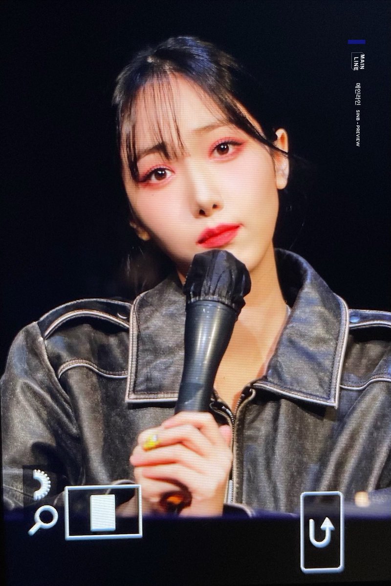 mainlineyubi's tweet photo. 230211 팬싸 신비 프리뷰

자주 와야겠네😌

#VIVIZ #신비 #SINB @VIVIZ_official https://t.co/JnxC9tQrxY