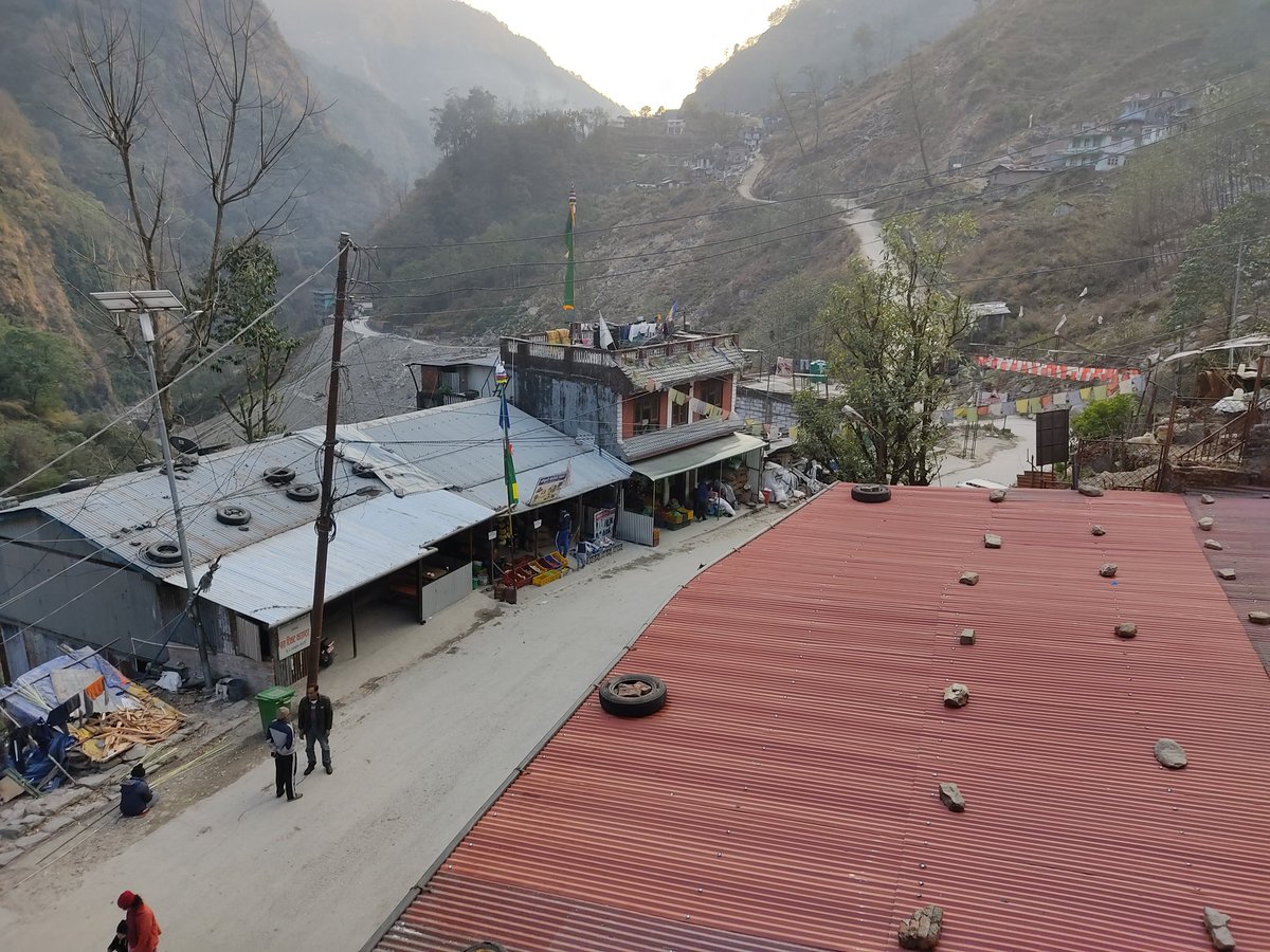 ravinbhattarai1's tweet photo. #kodari bazar https://t.co/2tAY8Ofywg