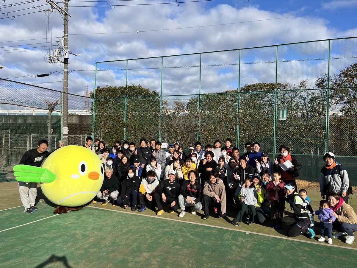 TENNISUGU's tweet photo. 今日はchainCup×テニスグ！カップだったスグ🐥
みんなスグの助の威圧感に押されてあんまり近付いてくれなかったスグ・・・

#大会デビュー
#サークル対抗戦
#ChainCup https://t.co/dM0B0TWv60