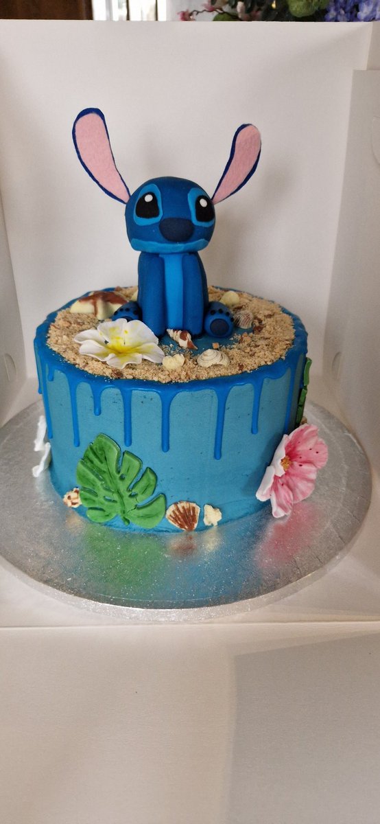 KazMc77's tweet image. Just have to show off my youngest daughter's baking talents. All made by herself and edible apart from Stitch's ears #cakecraft #youngbaker #supertalent