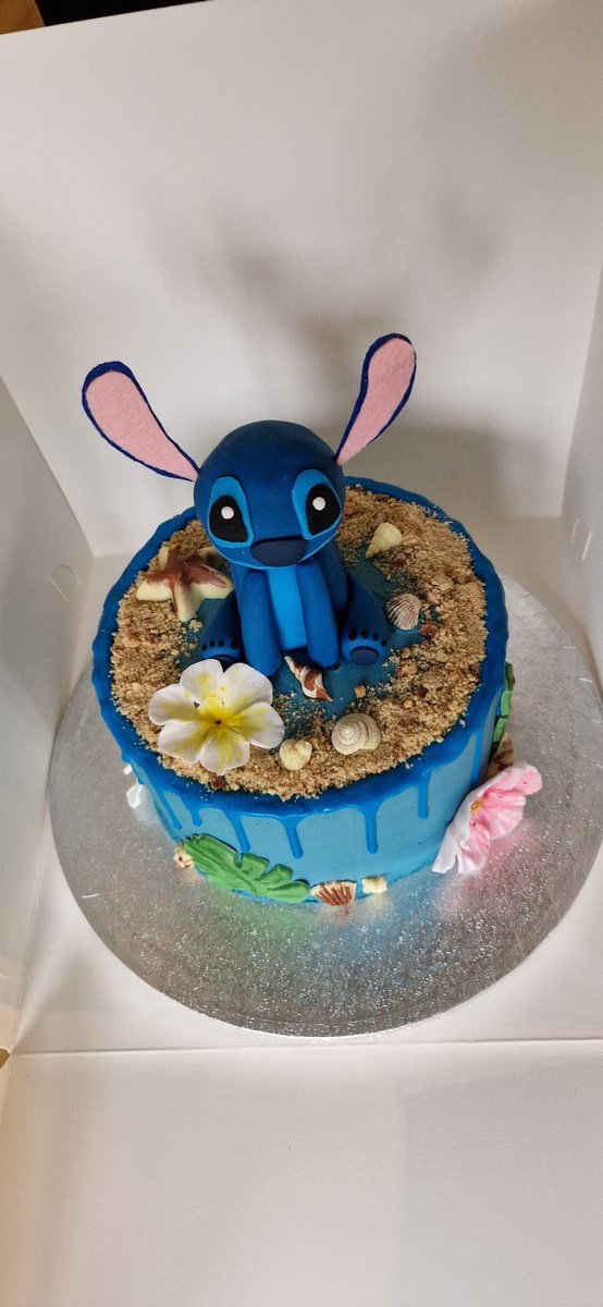 KazMc77's tweet image. Just have to show off my youngest daughter's baking talents. All made by herself and edible apart from Stitch's ears #cakecraft #youngbaker #supertalent