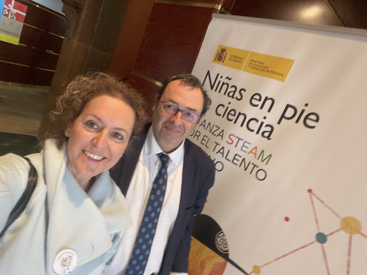 MariaBellmunt's tweet photo. ¡Enhorabona als premiats! 👏🏼👏🏼👏🏼Celebrem a #Castelló el #DiaDeLaMujerYLaNinaEnLaCiencia @CienciaGob @MinisterioEdu @DianaMorantR @FGlobalis @AjuntCastello @AmparoMarcoGual https://t.co/H52LBmKHUL