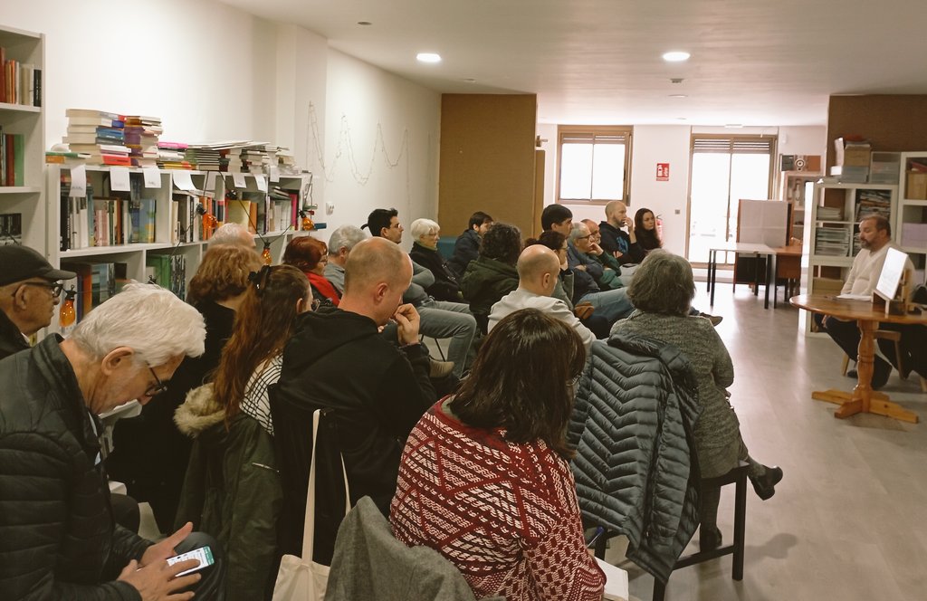 Jordi Ramos ens parla de la seva feina com a arqueòleg a les fosses de la Guerra Civil.
#MemòriaDeLesLlambordes