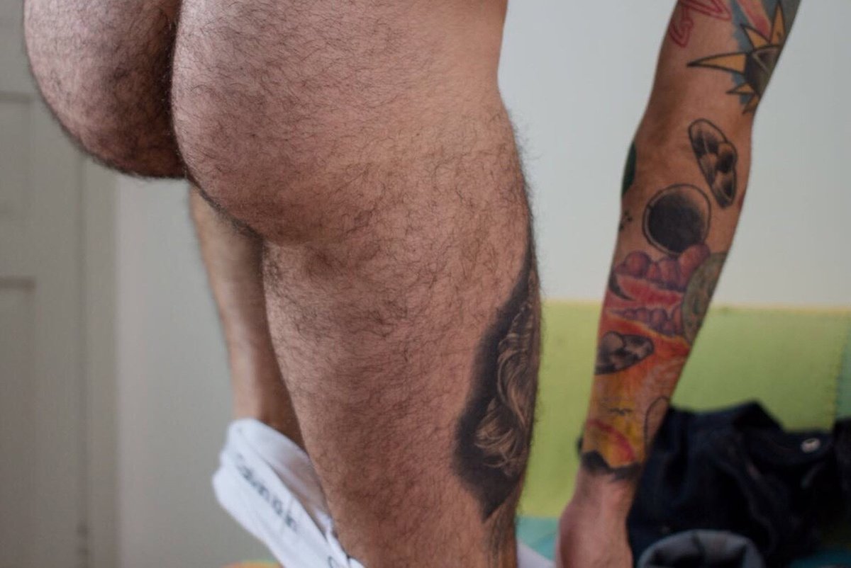 islarelatosgais's tweet photo. Novela erótica gay >> Diario de un Chico Confuso https://t.co/7XA6MP7HDC

#relatogay #gayrelatos #historiasgays #morbogay #relatoeroticogay #librogay #gayromance #romanticagay
#kindlegay #ebookgay #kindleunlimited #amazonkindle #bromance #heterogay #amorgay #LecturaRecomendada https://t.co/LVVLot2i8k