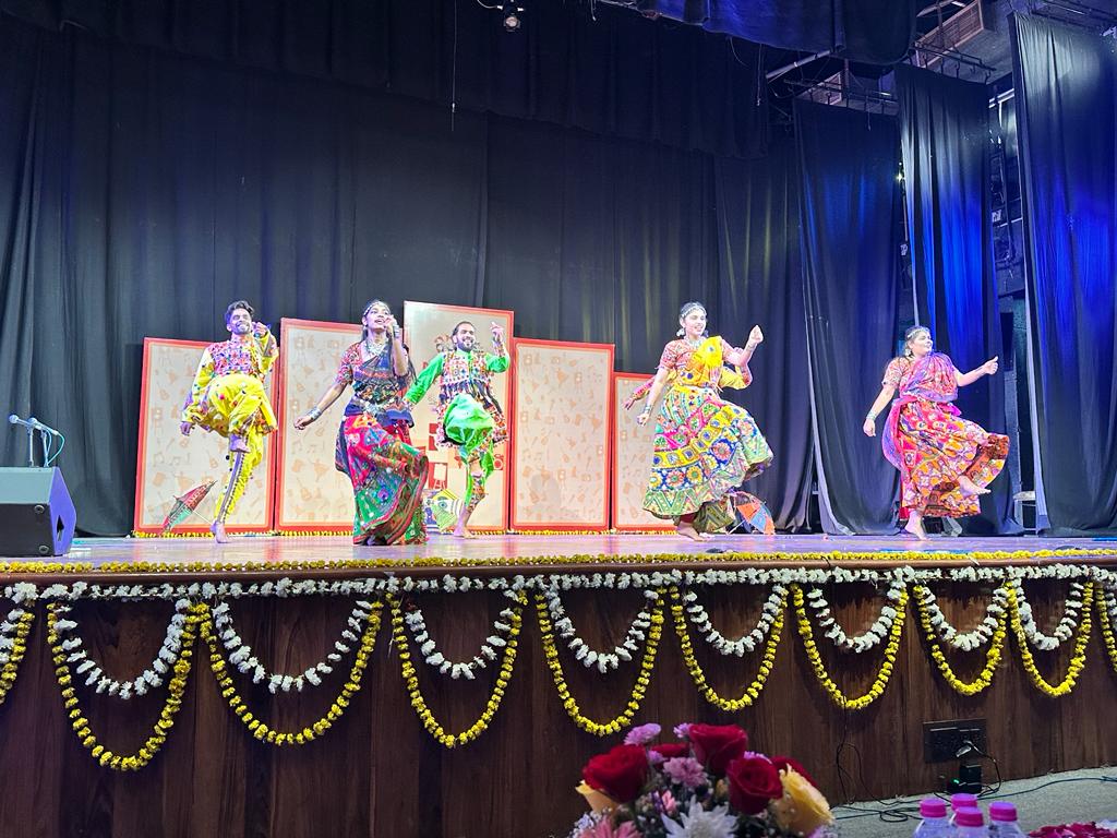 DelphicRJ's tweet photo. Glimpses of Dance Competition Day3 @ Delphic Games of Rajasthan
#delphicgamesofrajasthan #delphic #delphiccouncilofrajasthan #jaipur #JKK #rajasthan #culturalcompetition #art #artlovers #dancecompetition #dance #dancers #dancelovers #music #folkmusic #artcamp #craftdemonstration https://t.co/OaHKGisjHT