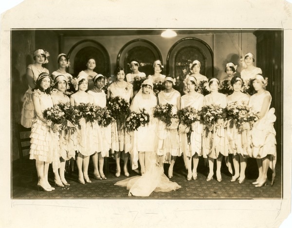 DrFrankRoberts's tweet photo. Black History Tea: 

Dubbed the “wedding of the century,” the 1926 union of Yolande Dubois (daughter of W.E.B. DuBois) and Countee Cullen included 26 bridesmaids &amp; 3,000 patrons. There was only one problem: Cullen went on the honeymoon with his best man instead of the bride. https://t.co/0rWhNhaz3T