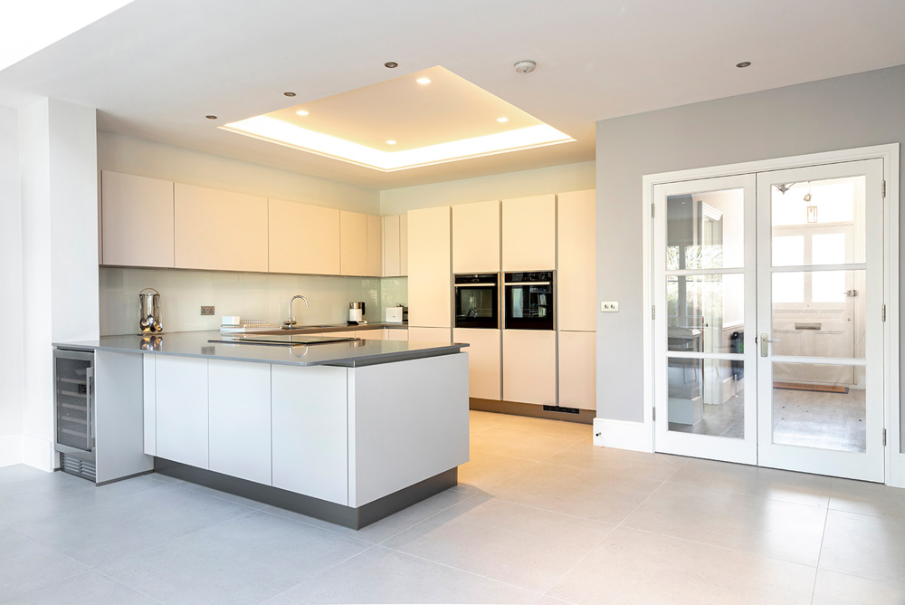 Our confidence in our ability to create a kitchen unique to your home and lifestyle means we offer a free-of-charge no-obligation planning service. Find your perfect kitchen at: ow.ly/TRyX50LW3Ab