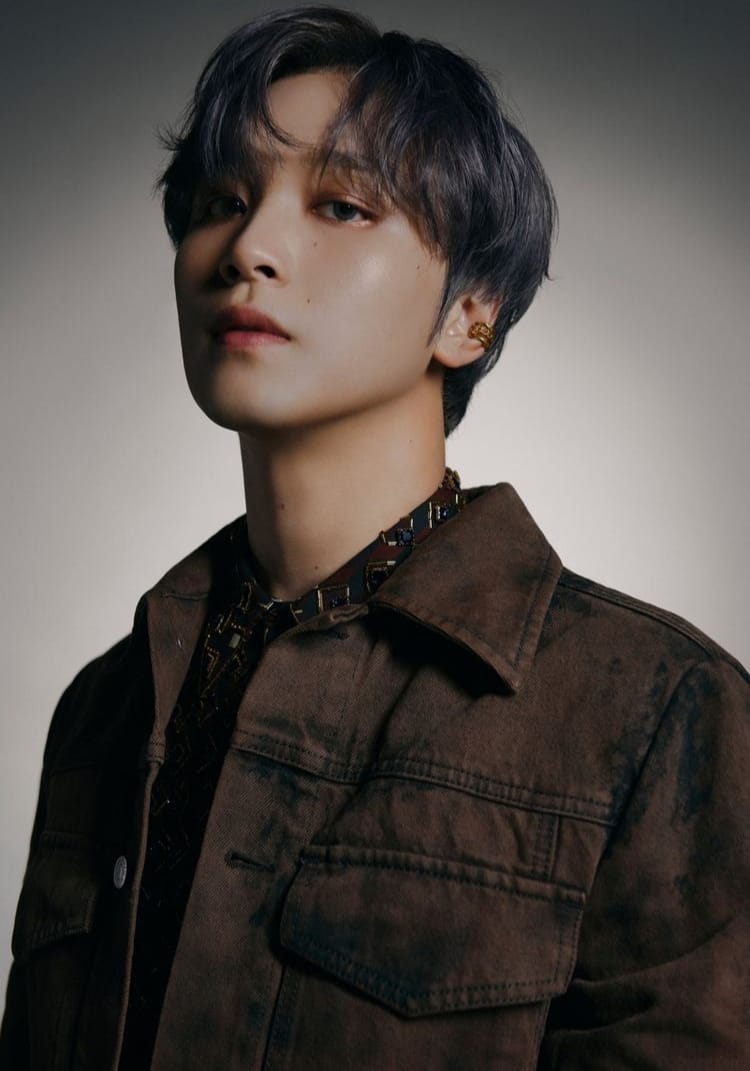 [📢] TOP9NE

1ST ALBUM REPACKAGE
LOVE-LINE

CONCEPT PHOTOS
HYUNJAE • MARK • JUNGWON

#TOP9NE #LOVE_LINE 
#COMEBACK
#HYUNJAE #MARK #JUNGWON
