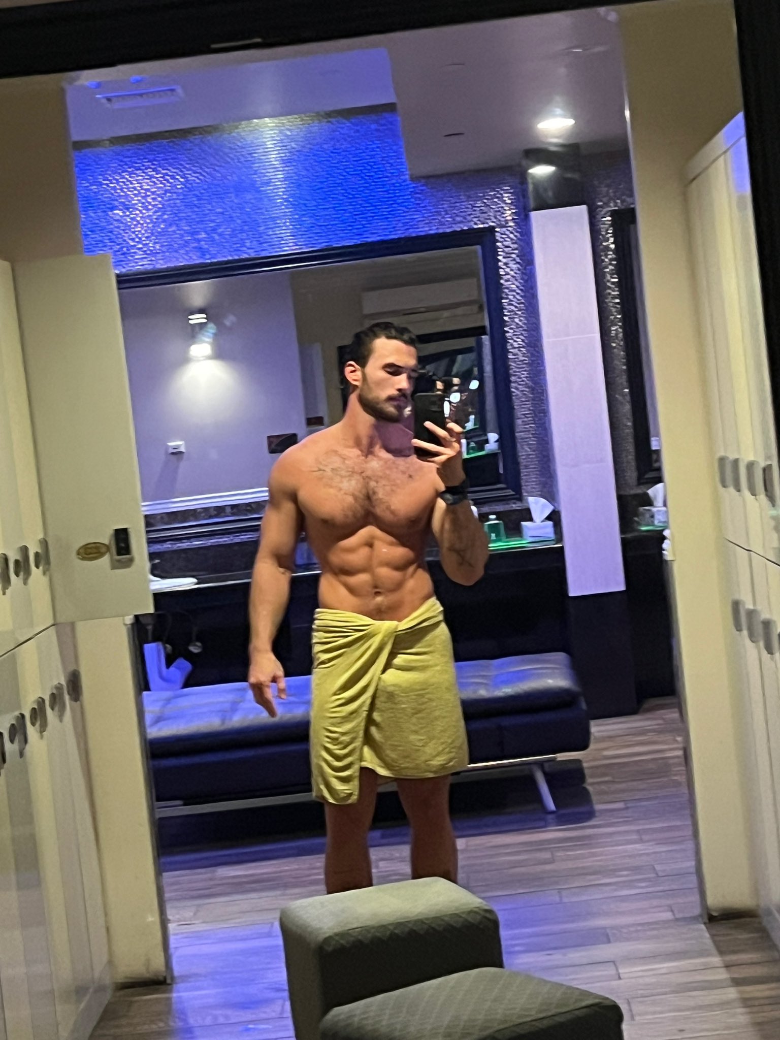 TW Pornstars - Yerger ༄. Twitter. hot & cold therapy. 5:29 PM - 11 Feb 2023