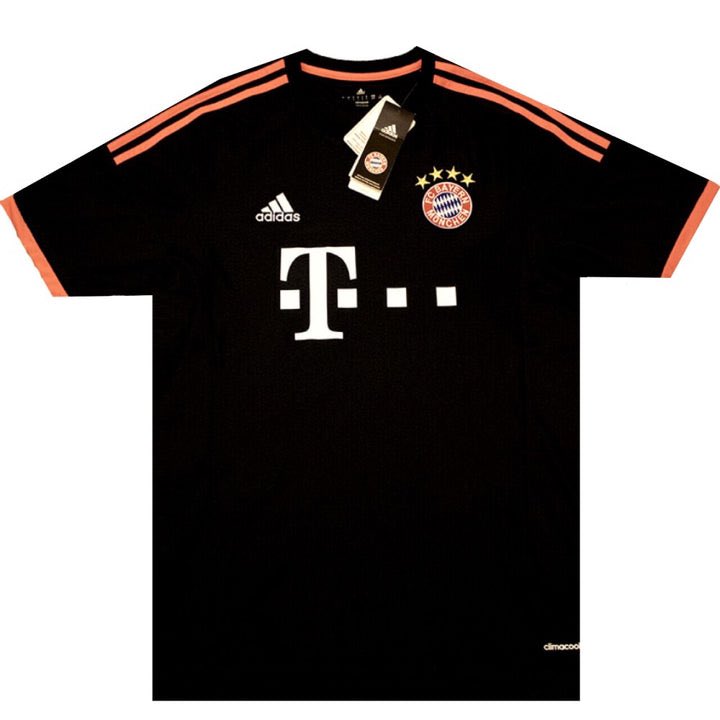 FootballshirtsJ tweet media