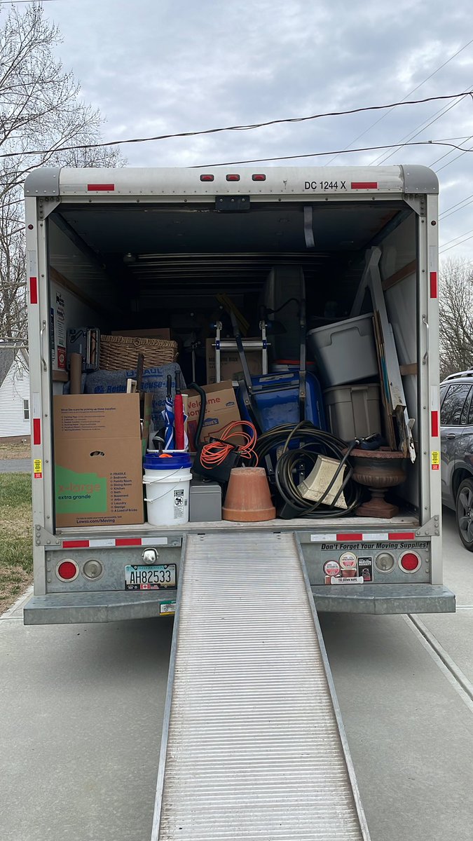 Primary residence officially shut down. #NextChapter #HateMoving 🏠 📦