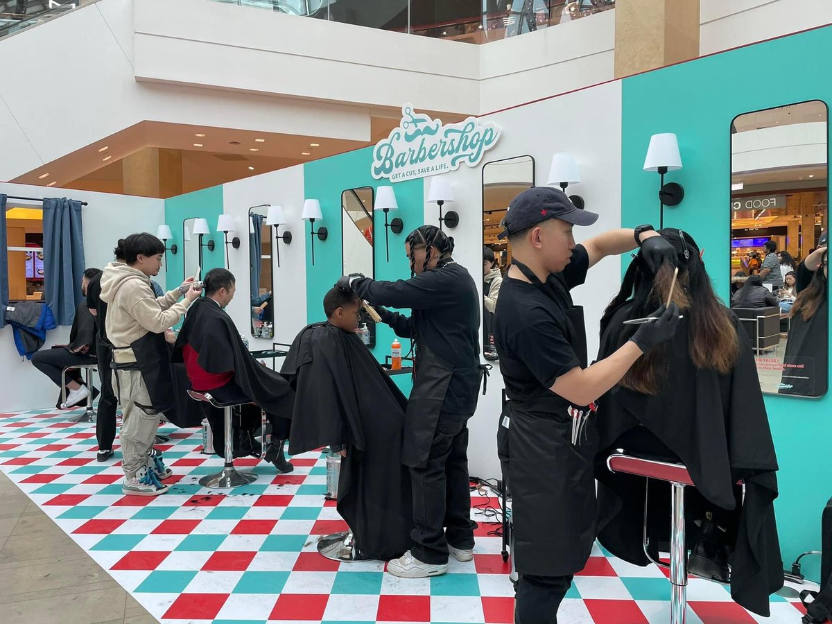 Renee__Horton's tweet photo. Are you in the GTA and looking for a free hair cut or beard trim? Our pop up barbershop is at @ShopSquare1Mall spreading the word about the stem cell registration! more than 1,000 patients are looking for a stem cell transplant, incl adorable Misha and Zoe @CanadasLifeline https://t.co/Osdefw9N8S