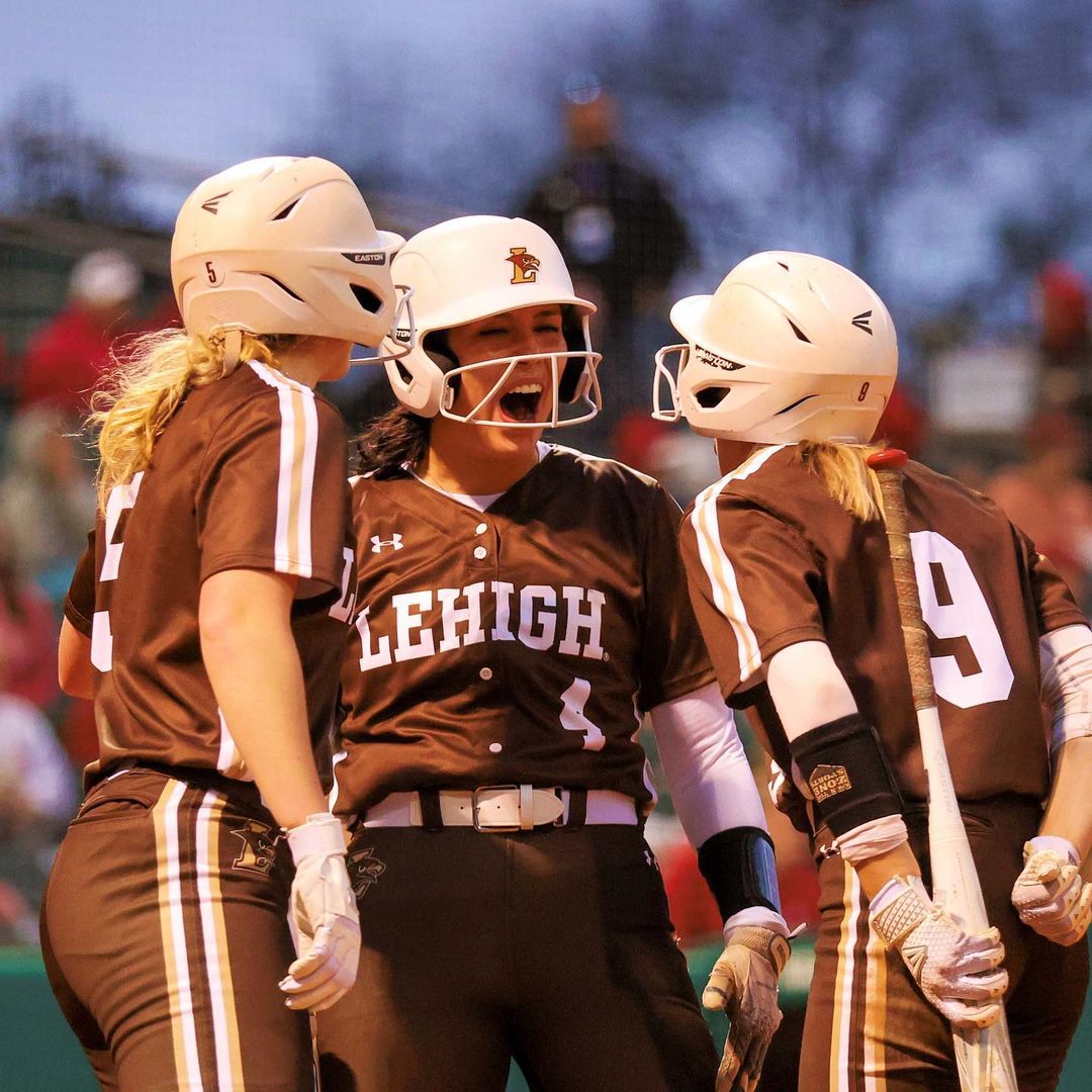 .<a href="/Lehighsoftball/">Lehigh Softball</a> celebrated a historic win, while Alabama had nightmare flashbacks to last season. 

The Mountain Hawks went into Rhoads Stadium and upset No. 6 Alabama 7-4 in the season opener for both teams.

🔗 d1sb.co/3Ii3day