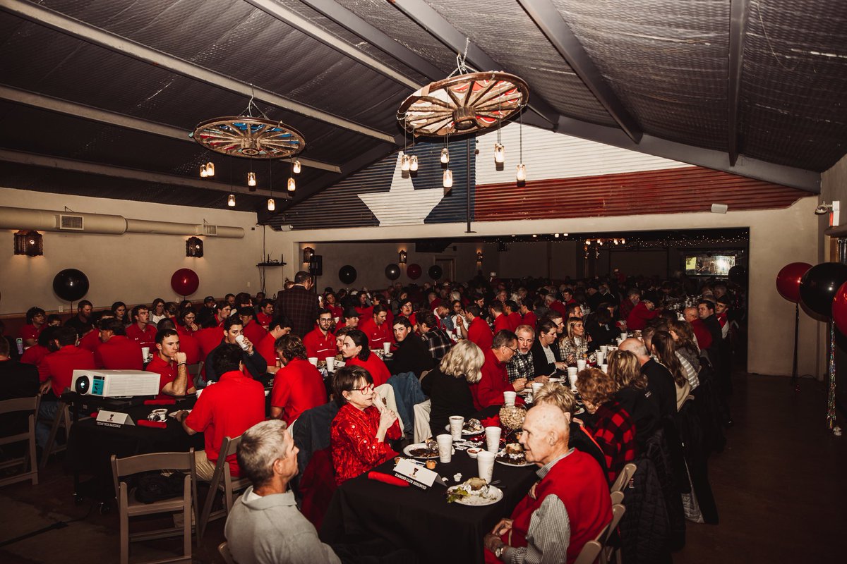 TTU_Baseball's tweet photo. Thanks to all that came out to our Tailgate Dinner last night, let’s do the next one in Omaha! 

#WreckEm | @RedRaiderClub https://t.co/PSsK9KEkw4