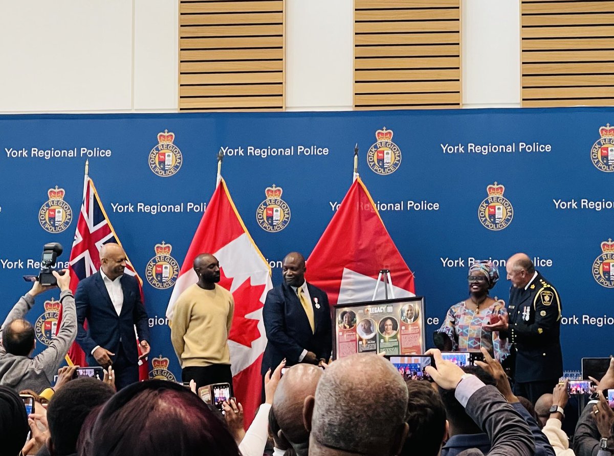 _JosephSilva's tweet photo. Unveiling of this year’s LEGACY poster by Robert Small. Well-deserved recognition for community leaders social activist Debbie Douglas, entrepreneur Warren Salmon, artist Kwame Delfish and educator Karen Hudson. #blackhistorymonth #YRPBHM https://t.co/4OcuF9qq5Z