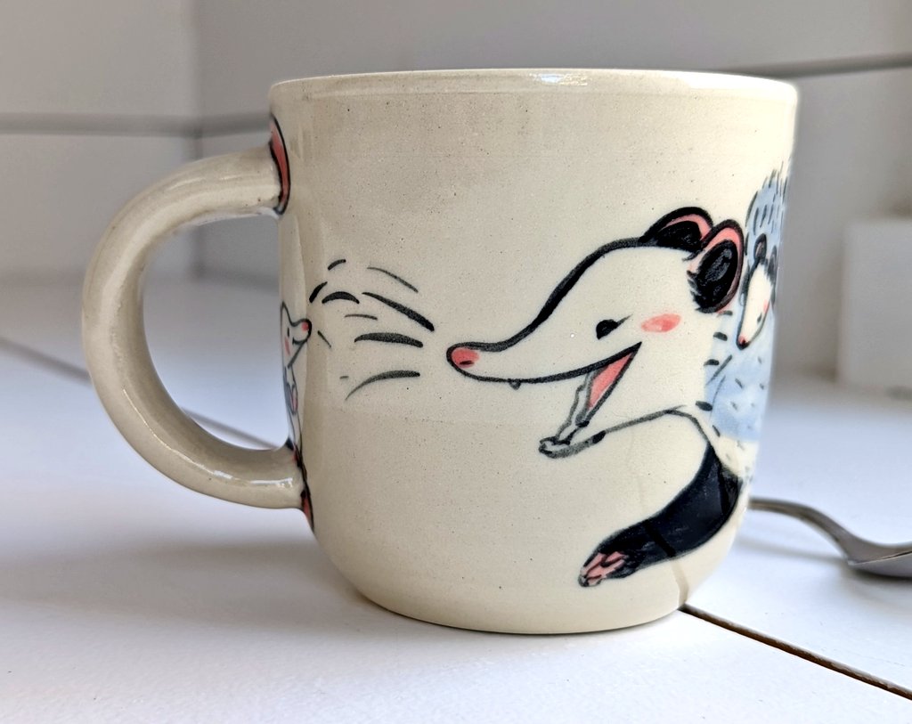 「Some potters will smash such pieces, but」|Kness 🐬のイラスト
