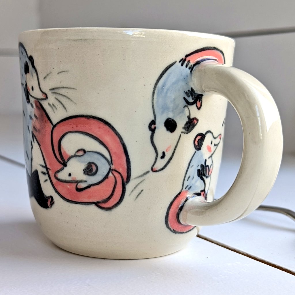 「Some potters will smash such pieces, but」|Kness 🐬のイラスト