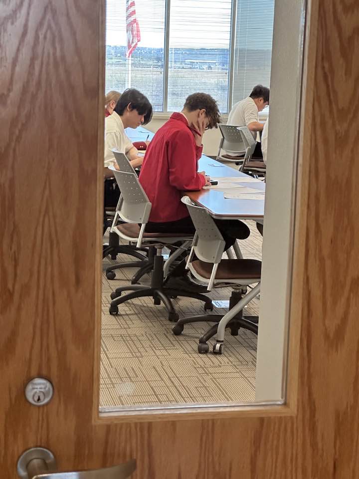 LeanderHS's tweet photo. Electrical Tech is seeing blue! It was 100% success rate for our Electrical Tech students at SkillsUSA district competition this weekend. The projects kicked off on October 15th and now they're heading to State at the end of March. 
Congratulations to the students &amp; Mr. Williams! https://t.co/b7OR7ooYu7