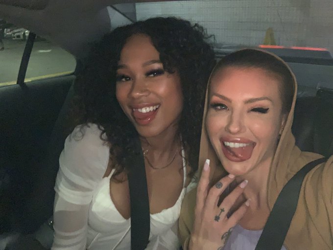 Girls night w @theskylasun  🤤 she&rsquo;s so yummy ! 💋💋💋  @theskylasun https://t.co/CkF2UBsohf<a class="tags" target="_blank" title="On Twitter" href="/?out=eyJ0eXAiOiJKV1QiLCJhbGciOiJIUzUxMiJ9.eyJpYXQiOjE3MjA1Mjk2NTcsImlzcyI6InR3cG9ybnN0YXJzLmNvbSIsIm5iZiI6MTcyMDUyOTY1NywiZXhwIjoxNzUyMDY1NjU3LCJyZWRpcmVjdF91cmwiOiJodHRwczovL3R3aXR0ZXIuY29tL3RoZXNreWxhc3VuIn0.Pe5uiUOee0C6RS0lMsFKXWHls3ZfsPQ-KORy1LtQSnwGeeBvbzYViI-OyqAiaJT8TZhRLX6xc3RN7bw1LGHXKg">@theskylasun</a>