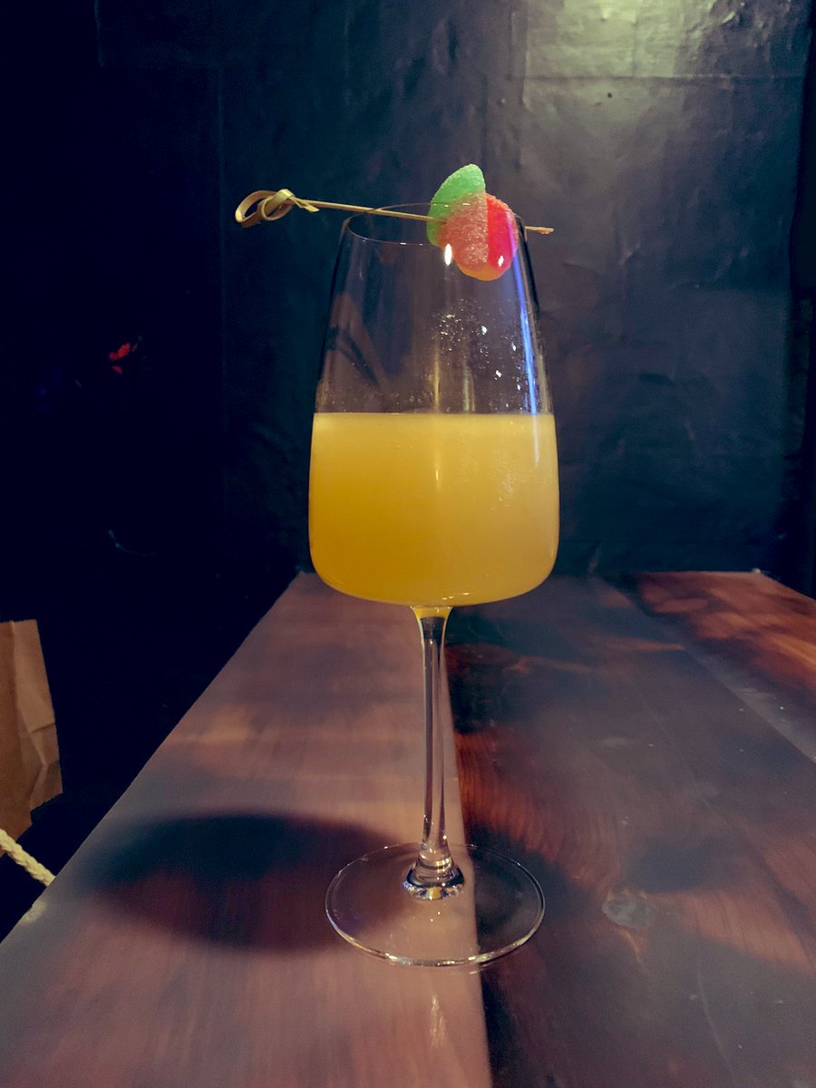 SpaceBootz1123's tweet photo. A drink at my local watering hole @oddsthebar @MileyCyrus @mileyworld https://t.co/RpCt4njmy9