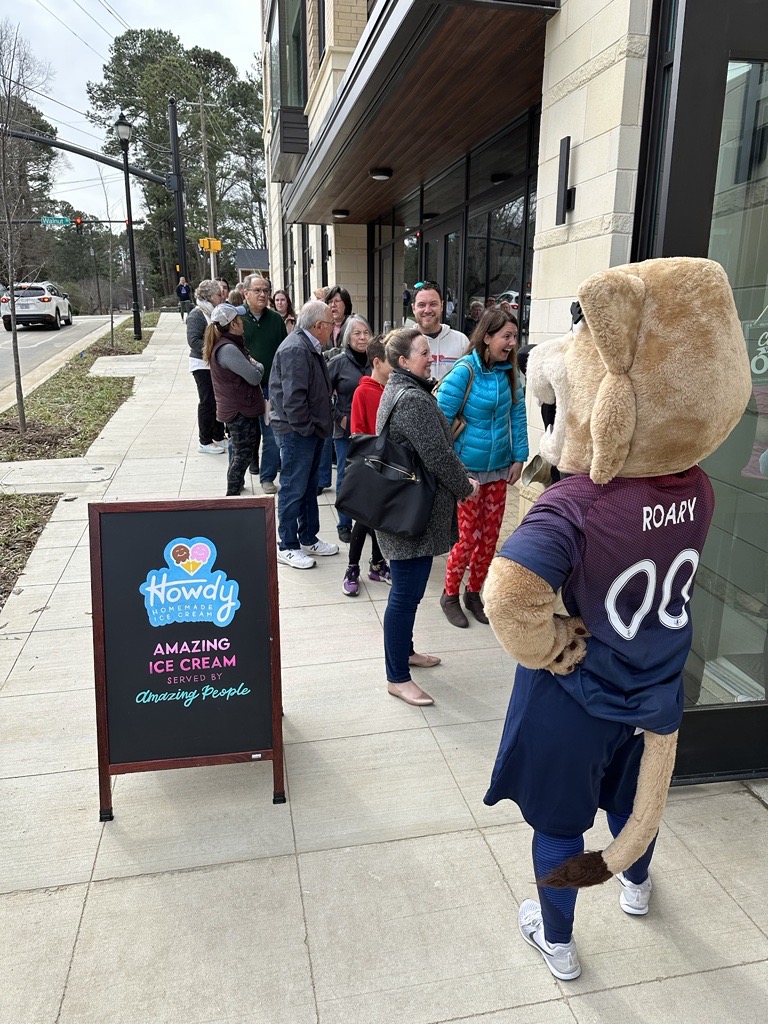 NC Courage on Twitter "Our friends at Howdy Homemade Ice Cream Triangle are celebrating the