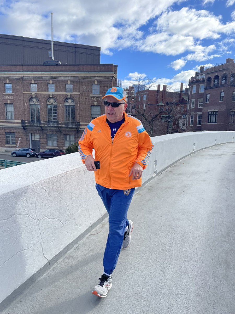 patrickecook's tweet photo. Logging some #EStreeters mileage with @AndrewCooker in #Boston while the ladies stop in for a wedding dress fitting on Boylston Street #BostonRunners #BostonMarathon https://t.co/f9NsYKJpoQ