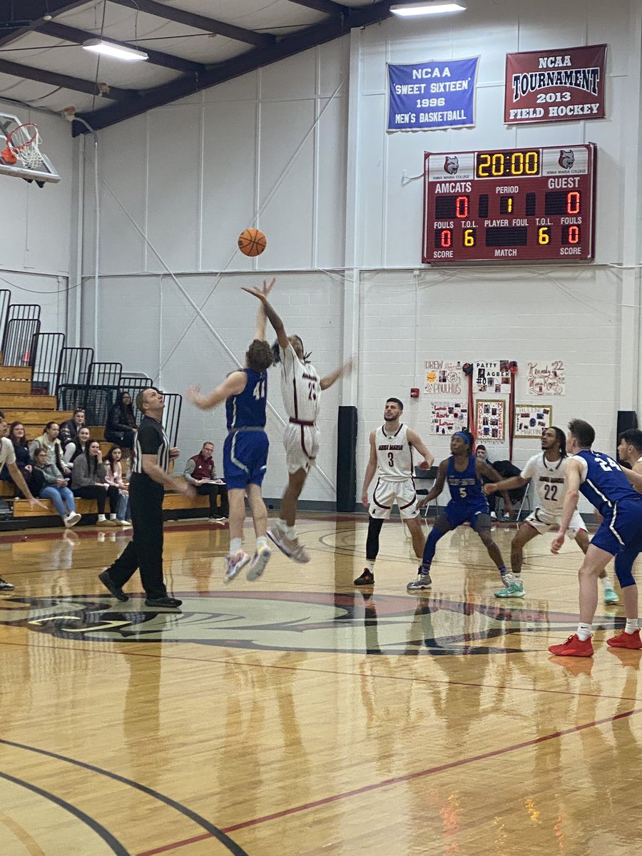 RivierUnivAD's tweet photo. First up today is @goAMCATS men’s basketball at home and senior day for our two seniors! @goannamaria #AMCATS4Life https://t.co/ATzzTrFfZ8