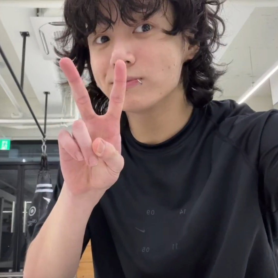 rmthic's tweet image. impossivel colocar em oalavras o tanto que eu te amo ♡