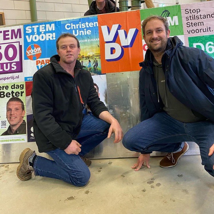 De campagneposters in het Westerkwartier zijn geplakt!