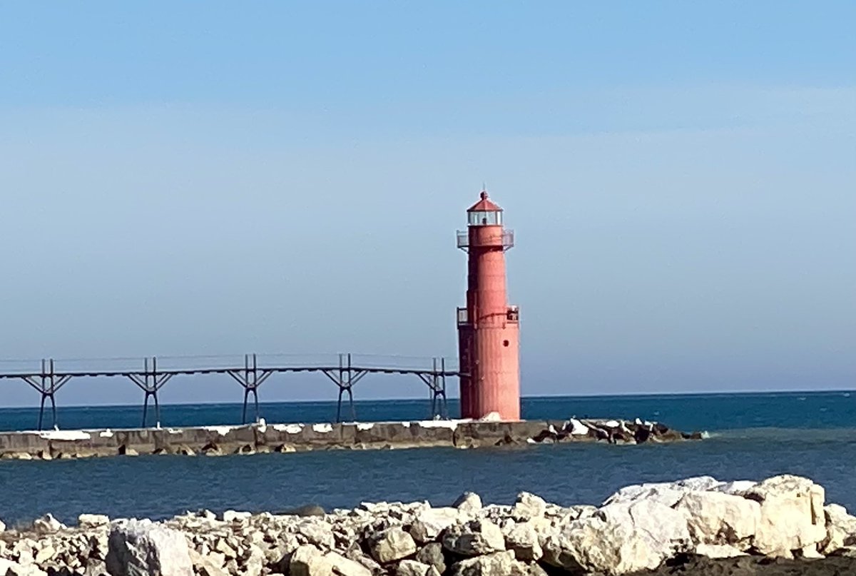 LakeMichigan13's tweet image. This lighthouse was relocated from Muskegon to Algoma in 1932. I helped. 
#GreatLakes