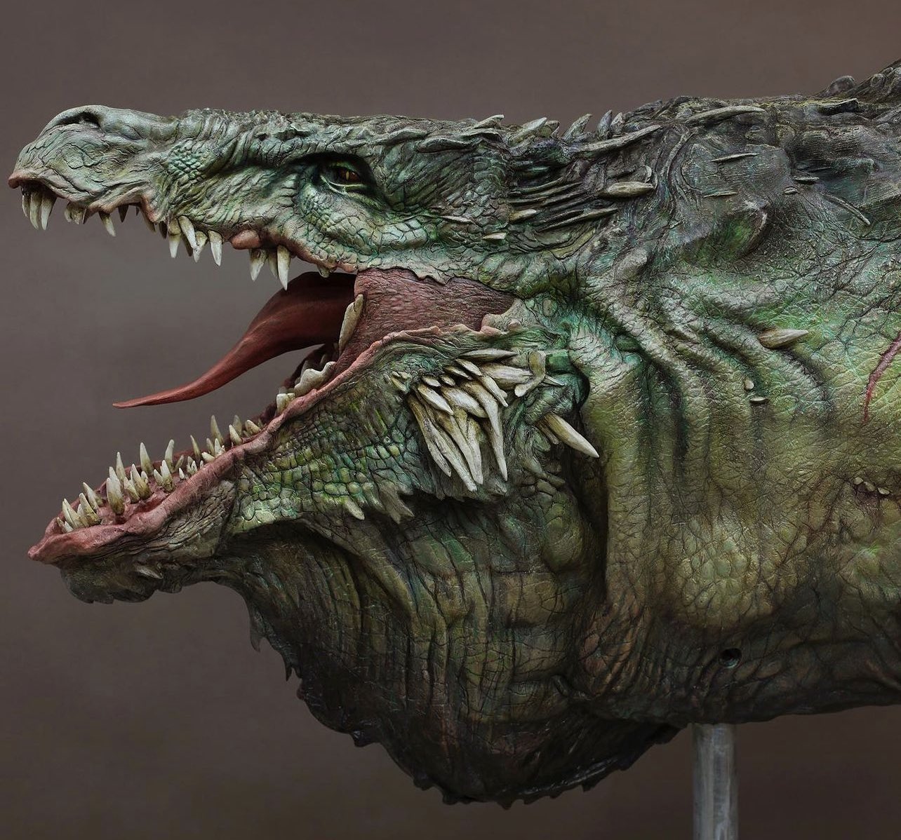 westerosies on Twitter "King Viserys’ leprosy scars — We initially see the beginning of the