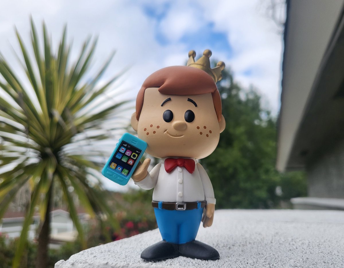 VoltFacedMike's tweet photo. @brianmariotti hit me up on my #Barbie cell for this #FunkoSodaSaturdays win!🤣🤣
.
Happy #SodaSaturday #FunkoFamily!
Hope you like my DIY #SMF
✌🏾🤙🏽🤘🏽 https://t.co/k7kTE1ZRgq