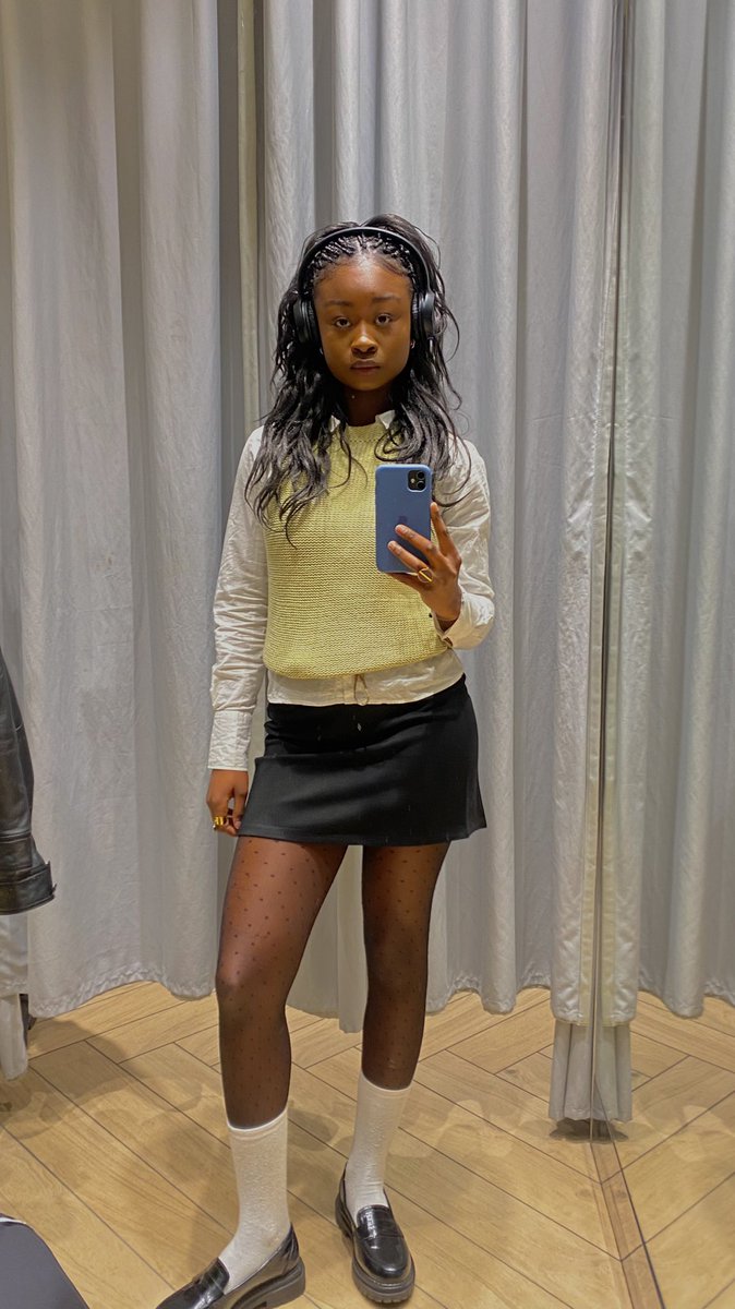 roxanekbr's tweet photo. me trouvais cute aujourd’hui https://t.co/p0X0YKJ9m6
