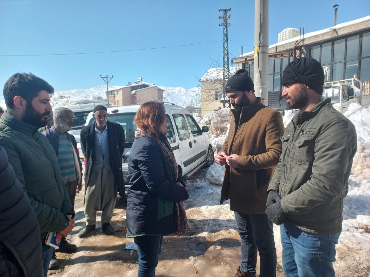 gulistankilick's tweet photo. #Adıyaman’ın #Çelikhan ilçesi ve #Bulam beldesinde depremde zarar gören halkımızı ziyaret ettik. Dayanışmamız bizi ayakta tutan en büyük moral kaynağımız. Hep birlikte bu zor günleri atlatacağız. https://t.co/MH9pvKTbuE