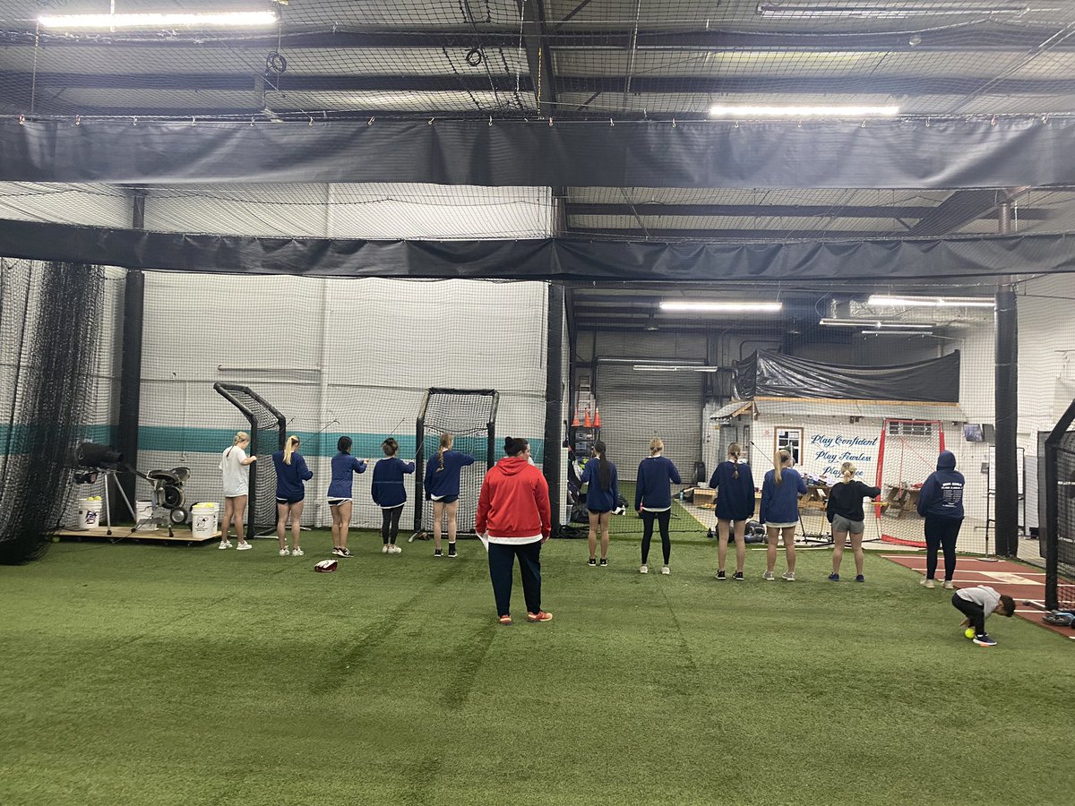 Bo_Rush_'s tweet photo. Ga Powet practice has started…arm care and OK Smokeshow to start!  WTD2WTD! @Joseluistunon @OnlyEricForbes @LynneRussell https://t.co/PWHTgF7rUw