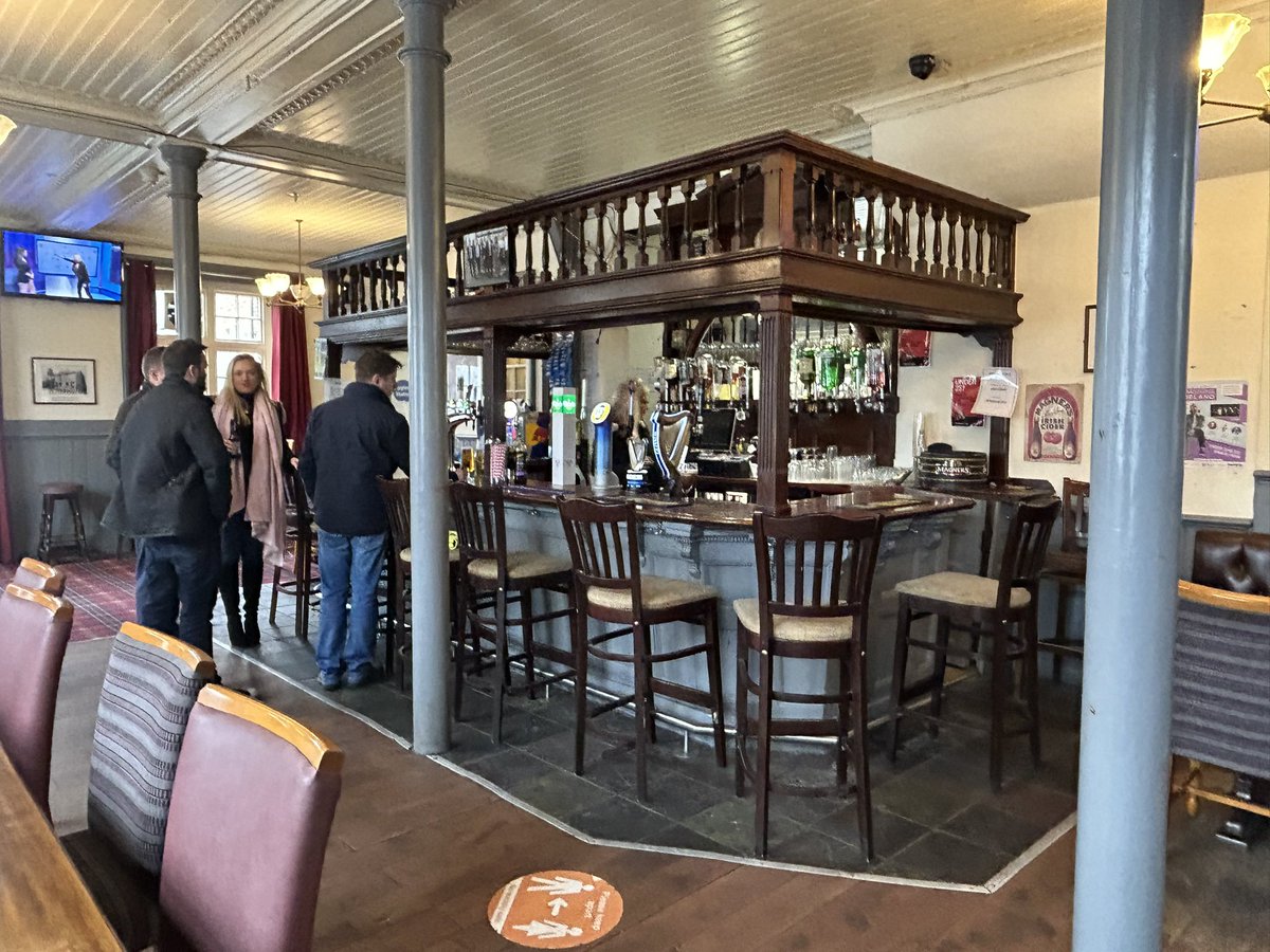 Saving London Pubs On Twitter The Rising Sun pub willesdengreen Is saving-london-pubs-on-twitter-the-rising-sun-pub-willesdengreen-is