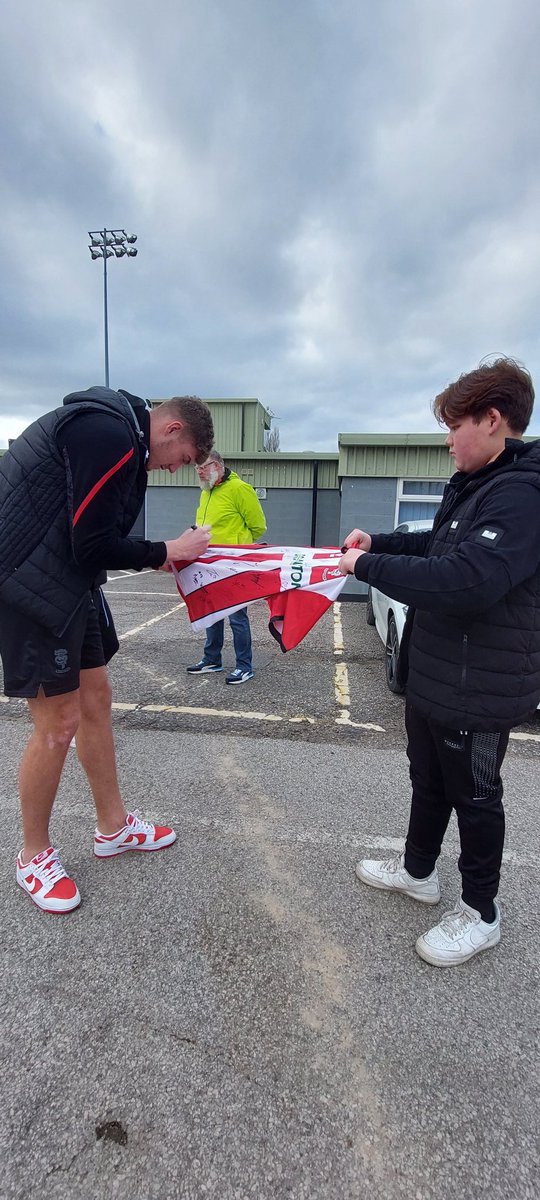 maysutton2011's tweet photo. Ready for #Lincoln vs #BristolRovers https://t.co/WY8fxfG2JU