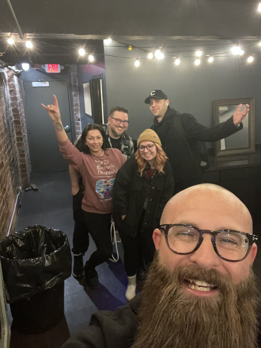 WhismanSucks's tweet photo. Cleveland! Thank you for being so bizarre! Never change. Also, keep the Agora open for us. Management is incredible. https://t.co/sS3U295fKO